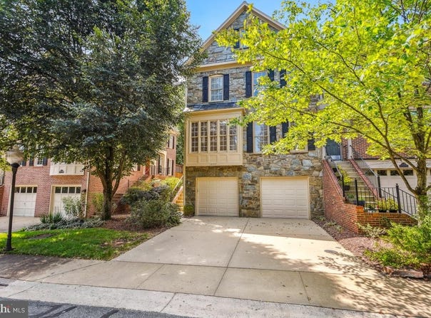 1057 GRAND OAK WAY, ROCKVILLE, MD 20852