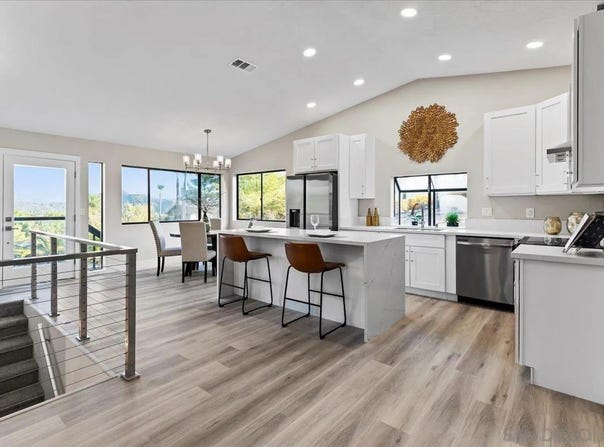 16310 Oak Springs Dr, Ramona, CA 92065