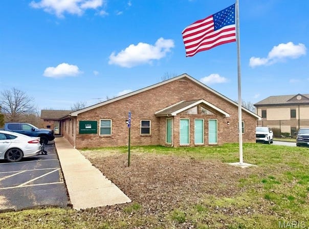 806-820 Progress Drive, Farmington, MO 63640