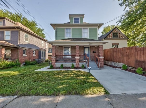 2606 Smart Avenue, Kansas City, MO 64124