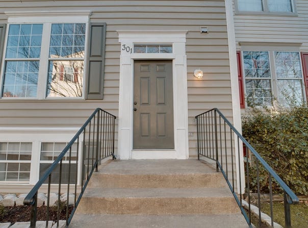 301 KNOLLWOOD COURT, STAFFORD, VA 22554