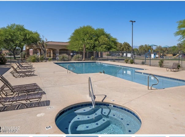 6550 E Brushback Loop, Tucson, AZ 85756