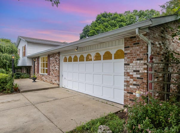 22 Landis Circle, Millville, OH 45013