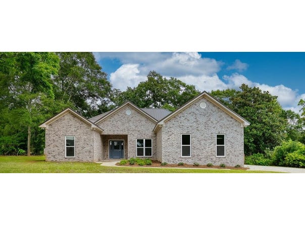 3202 Springfield Ln, Dothan, AL 36303