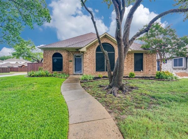 6718 Livingstone Street, Rowlett, TX 75089