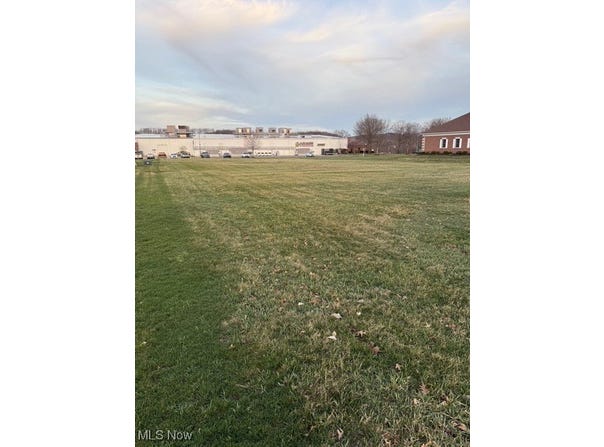 3030 N Wooster Avenue, Dover, OH 44622