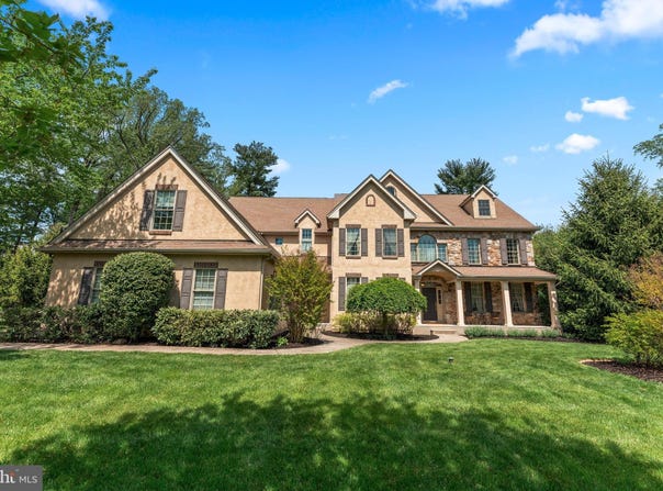1061 LAUREL HILL LANE, MEADOWBROOK, PA 19046