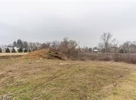 142 Relentless Way, Hartville, OH 44632