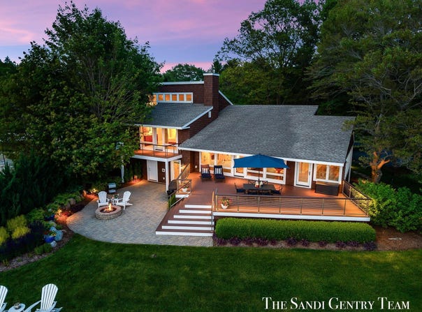 4347 Lakes Edge Drive, Holland, MI 49424