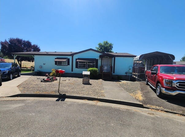 258 BOBWHITE ST, Roseburg, OR 97471