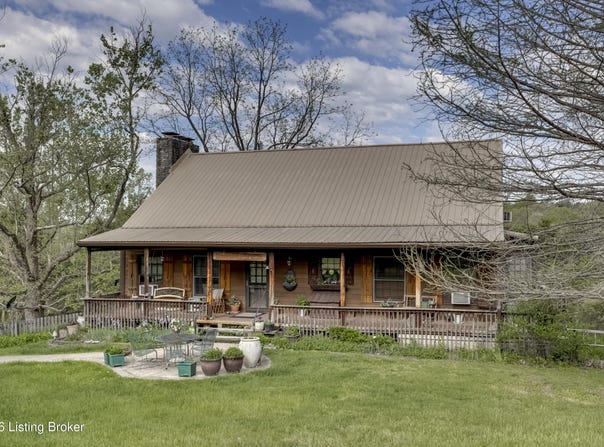2305 Reuben Smith Rd, Loretto, KY 40037