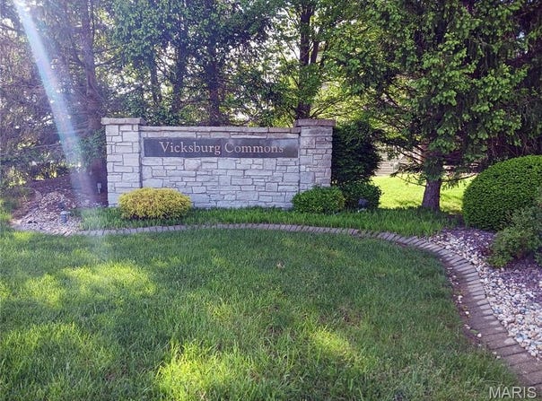 112 Chattanooga Court, Edwardsville, IL 62025