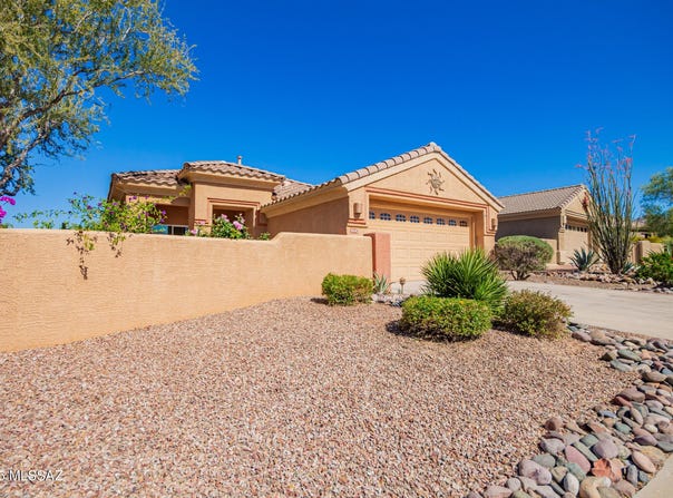 5042 W Desert Chicory Place, Marana, AZ 85658