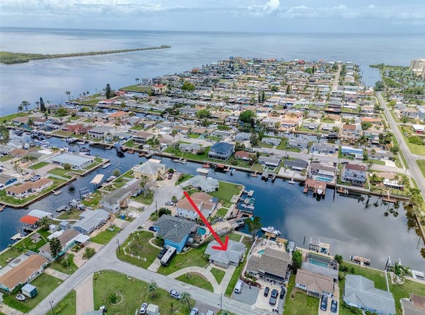 13637 LAGOON DRIVE, HUDSON, FL 34667