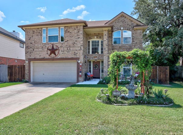 2515 Armstrong DR, Leander, TX 78641