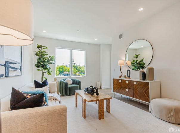 425 First Street, Los Altos, CA 94022