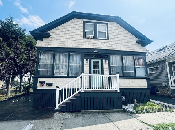 238 Harwich St, New Bedford, MA 02745