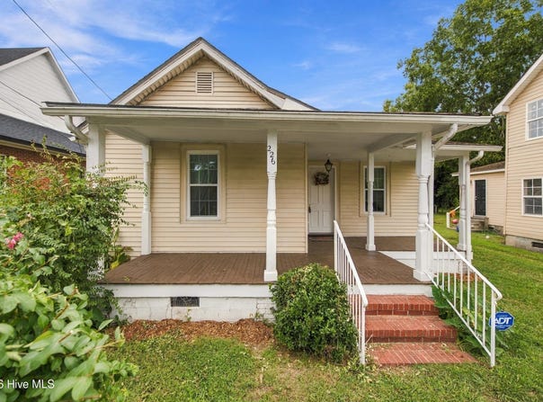 226 King Street, Hertford, NC 27944