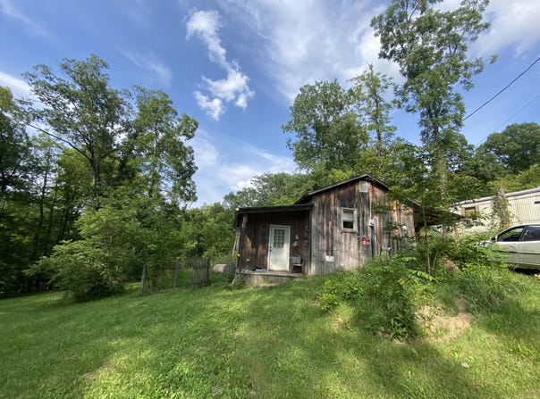 5285 Parina Rd., Brooksville, KY 41004