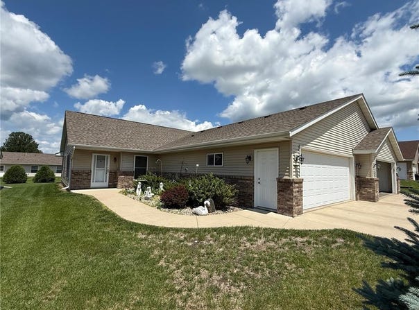 309 Aspenwood Drive, Redwood Falls, MN 56283