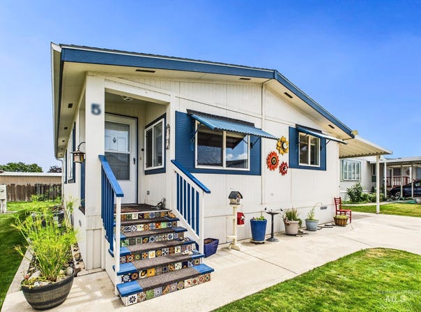 2115 6th Ave, Clarkston, WA 99403