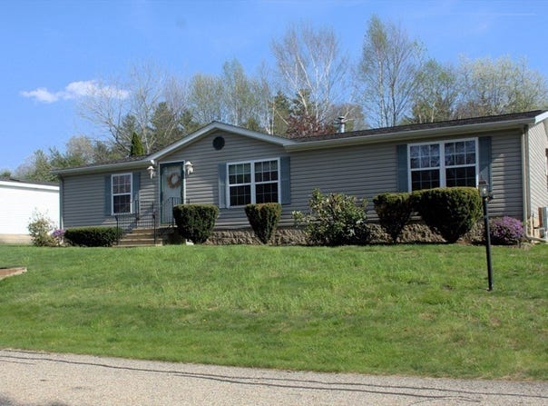 20 Deer Run, Brookfield, MA 01506