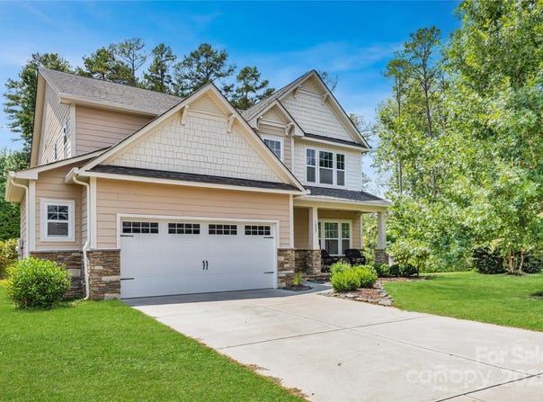 1227 Clover Lane, Matthews, NC 28104