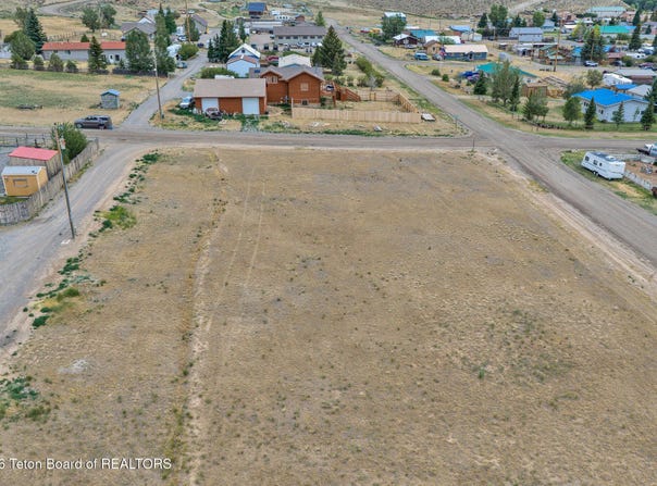BARBER Drive, Dubois, WY 82513