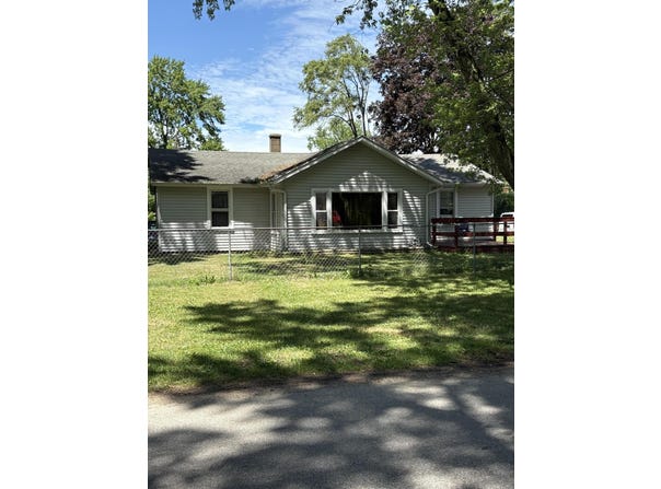 1993 Taube Avenue, Benton Harbor, MI 49022