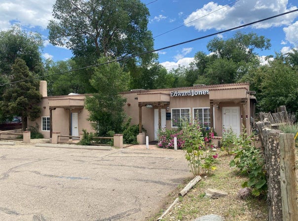 707 Paseo del Pueblo Sur, Taos, NM 87571