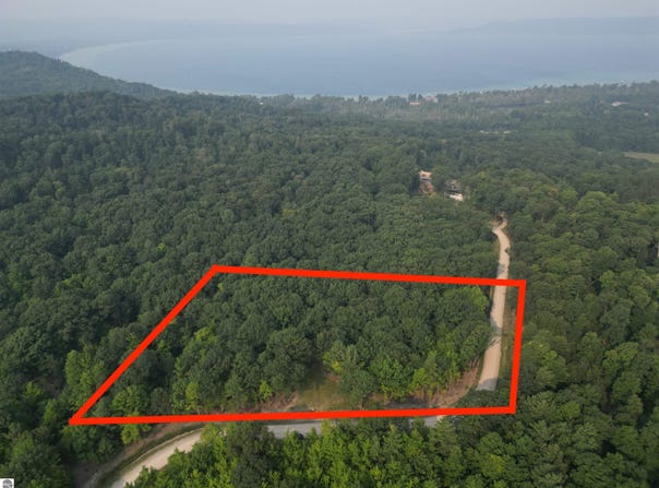 Parcel E W Big Sky Trail, Maple City, MI 49664