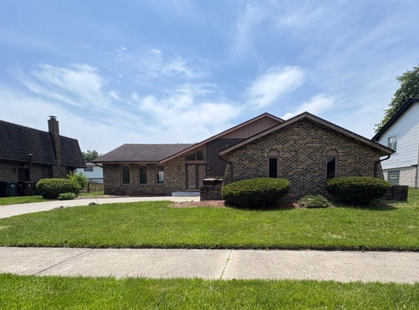 715 E 193rd Place, Glenwood, IL 60425