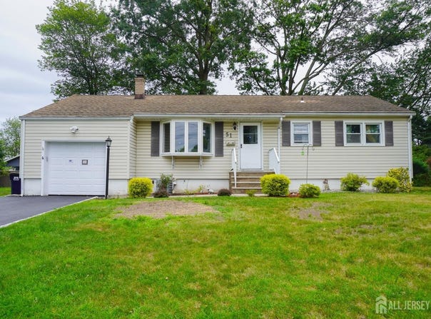 51 Vera Street, Piscataway, NJ 08854