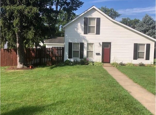707 Winona Street SE, Chatfield, MN 55923