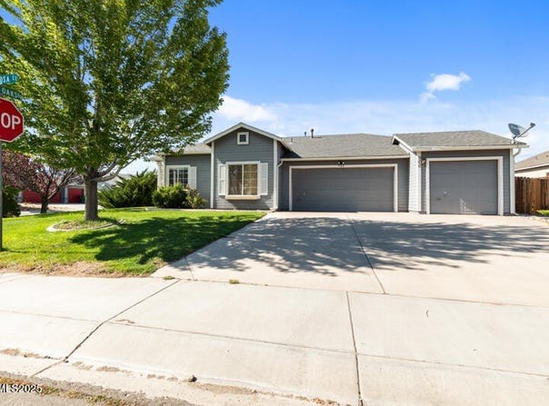 900 Ponderosa Court, Dayton, NV 89403