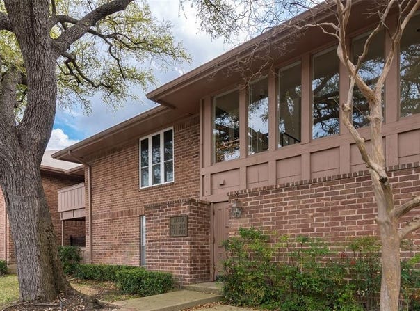 10550 High Hollows Drive, Dallas, TX 75230