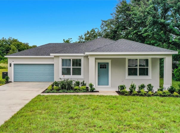 106 FRUITWOOD Avenue, EUSTIS, FL 32726