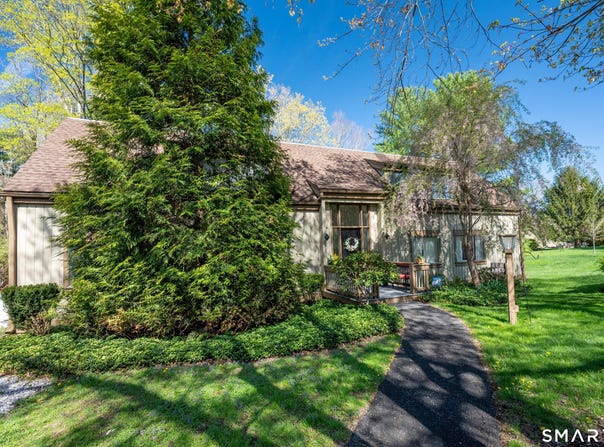 428 Heritage Village, Southbury, CT 06488