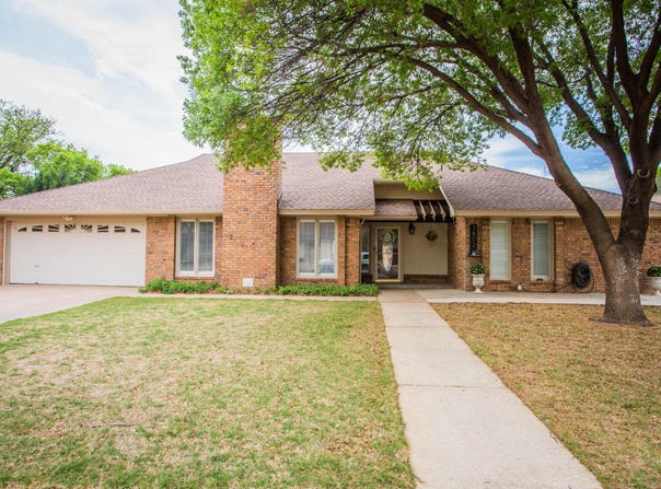 7802 Zoar Avenue, Lubbock, TX 79424