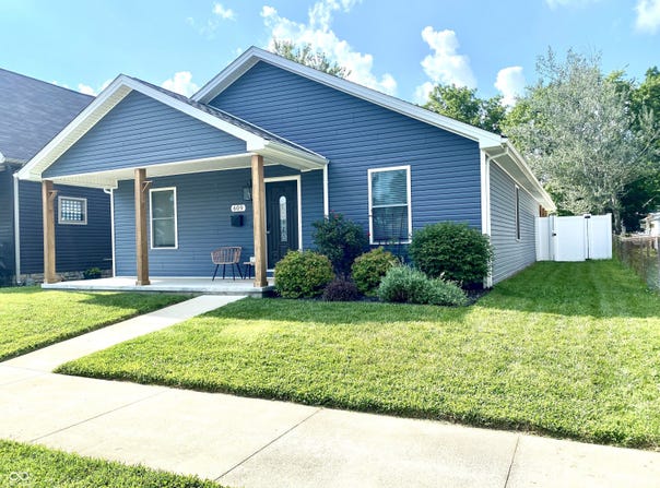 609 E 6th Street, Seymour, IN 47274