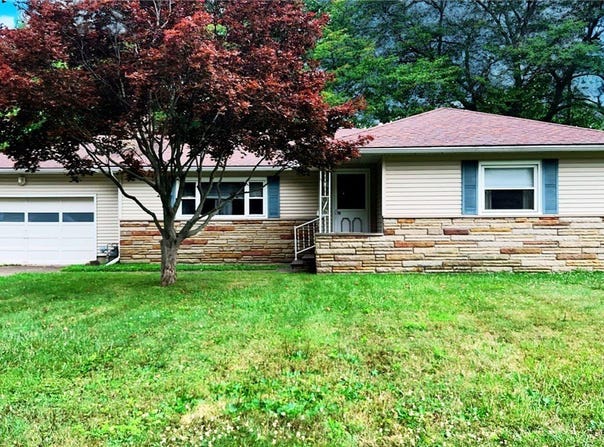 1111 Norwood Drive, Ashtabula, OH 44004