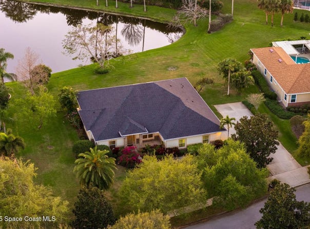 2942 Heritage Circle, Merritt Island, FL 32952