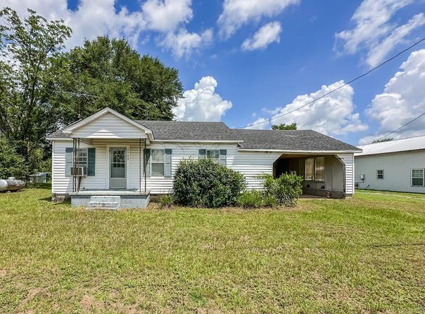6569 Highway 52, Hartford, AL 36344