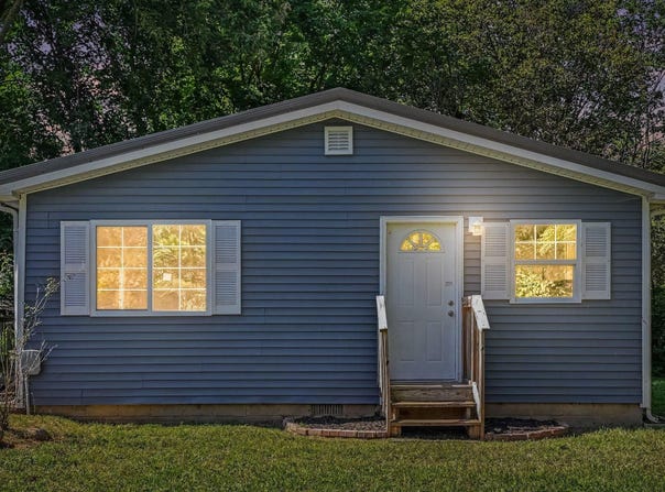 108 River Street, Ligonier, IN 46767