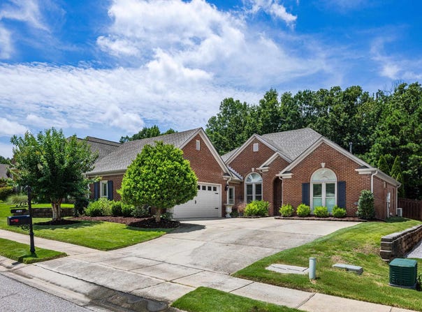 4181 CROSSINGS LANE, HOOVER, AL 35242