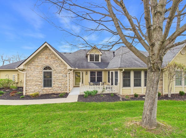 1489 Pine View Drive, Lancaster, OH 43130