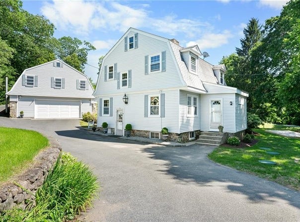 355 Scott Road, Cumberland, RI 02864