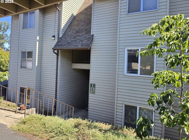200 SW FLORENCE AVE, Gresham, OR 97080