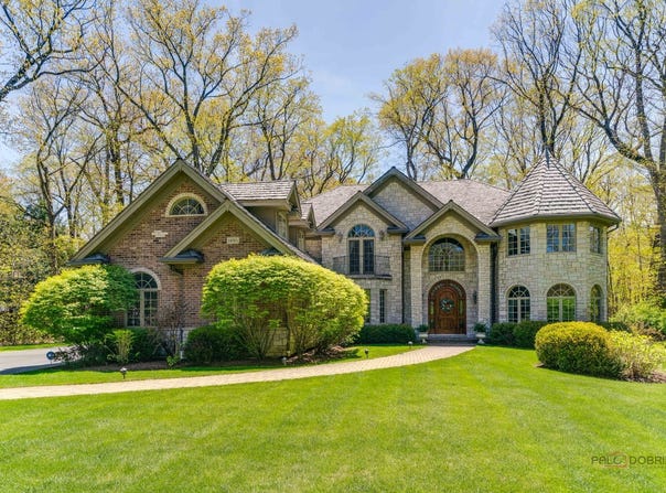 14705 W Mayland Villa Road, Lincolnshire, IL 60069