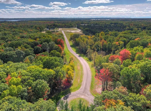 1507 Mary Lou Manor, Interlochen, MI 49643